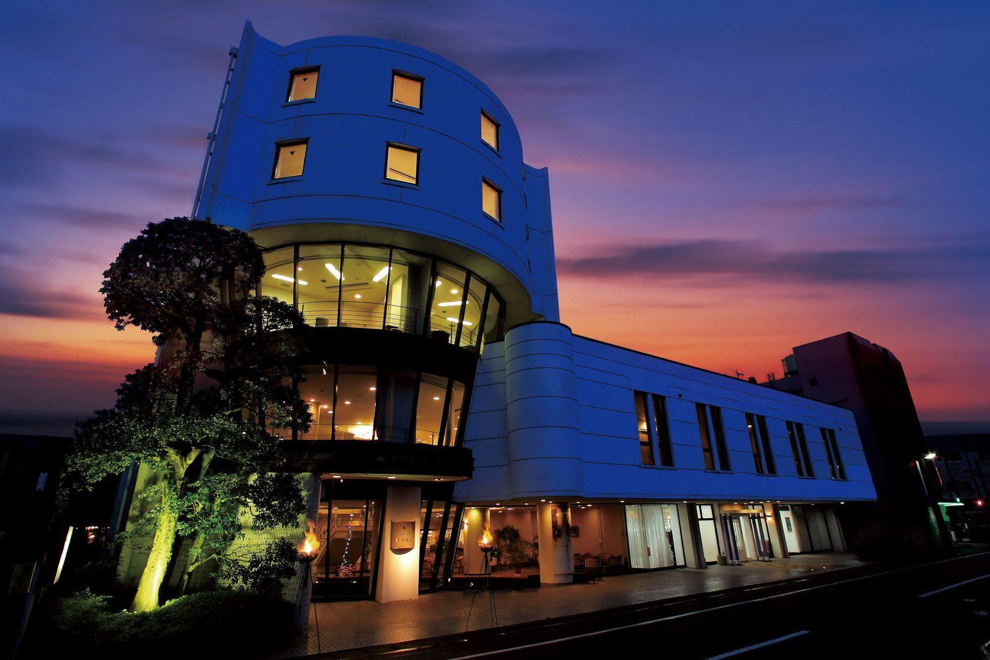 Hotel Kinsuien Saiki Екстер'єр фото